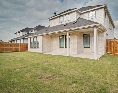 1802 Sabina Drive - Photo Thumbnail 21