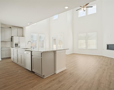 1802 Sabina Drive - Photo Thumbnail 6