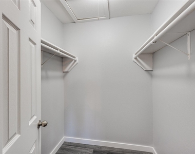 5725 Harvest Hill Road - Photo Thumbnail 4