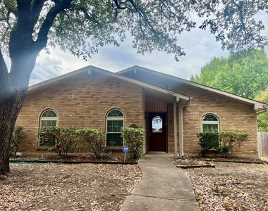 3925 Villa Downs Drive - Photo Thumbnail 1