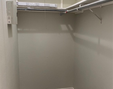 4936 Worth Street - Photo Thumbnail 7