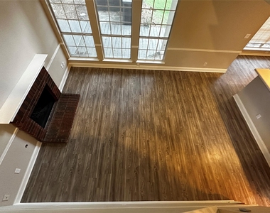 4761 Waterway Drive N - Photo Thumbnail 6