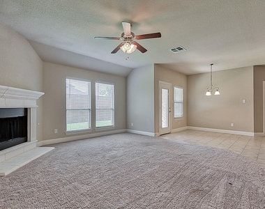 15909 Rockingham Street - Photo Thumbnail 8