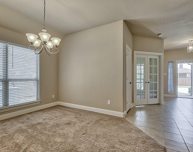 15909 Rockingham Street - Photo Thumbnail 4