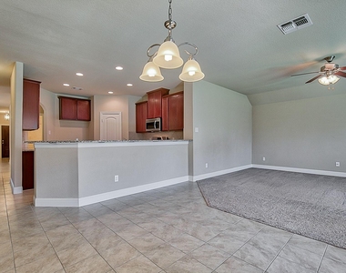15909 Rockingham Street - Photo Thumbnail 11
