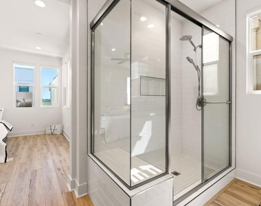 1066 Canal Street - Photo Thumbnail 35