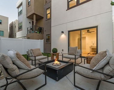 1066 Canal Street - Photo Thumbnail 9