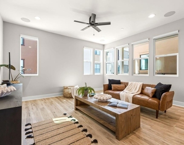 1066 Canal Street - Photo Thumbnail 11