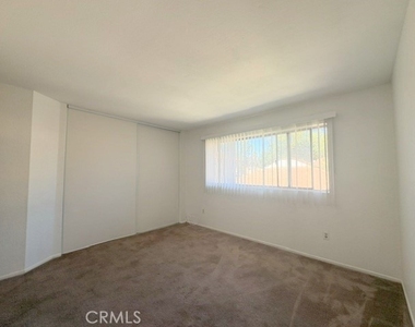 1031 S Palmetto Avenue - Photo Thumbnail 13