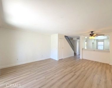 1031 S Palmetto Avenue - Photo Thumbnail 8