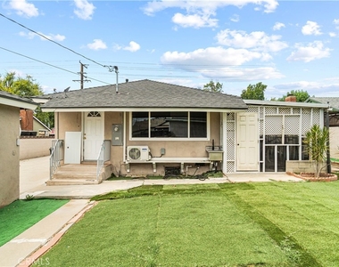 1422 N Sultana - Photo Thumbnail 30