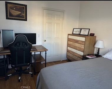 835 N Cleveland Street - Photo Thumbnail 6