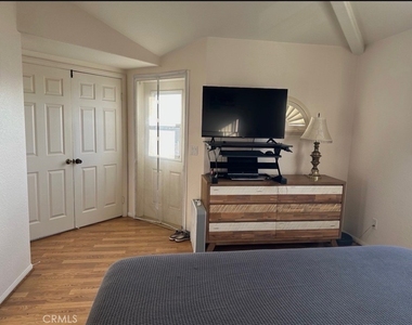 835 N Cleveland Street - Photo Thumbnail 11