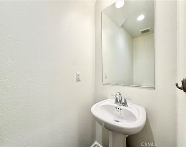 41974 Emelia Street - Photo Thumbnail 10