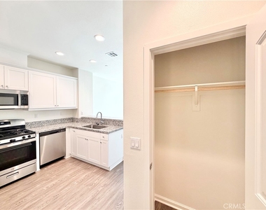 41974 Emelia Street - Photo Thumbnail 12