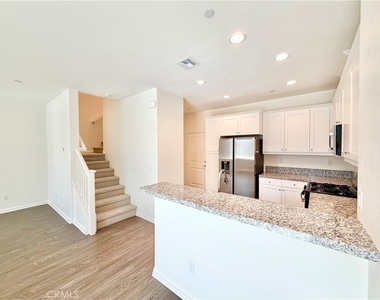 41974 Emelia Street - Photo Thumbnail 7