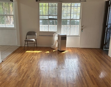 873 N Hoover - Photo Thumbnail 1