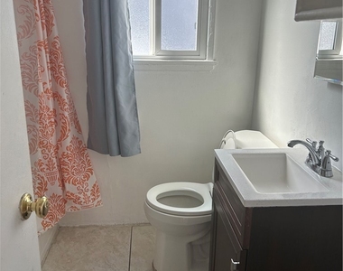 871 N Hoover - Photo Thumbnail 6