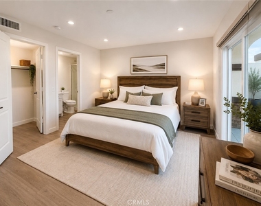 946 Warwick - Photo Thumbnail 9