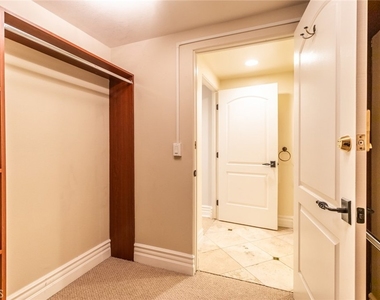 10862 Bloomfield - Photo Thumbnail 31