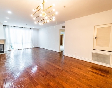 10862 Bloomfield - Photo Thumbnail 8