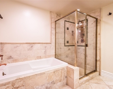 10862 Bloomfield - Photo Thumbnail 26