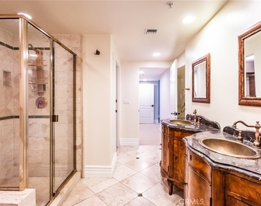 10862 Bloomfield - Photo Thumbnail 27