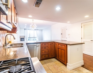 10862 Bloomfield - Photo Thumbnail 16
