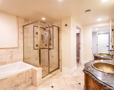 10862 Bloomfield - Photo Thumbnail 25