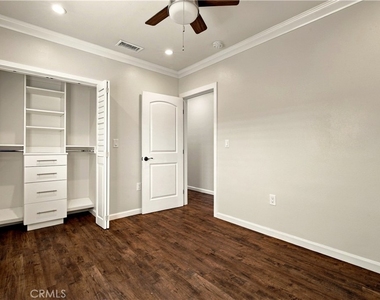 1649 E 43rd - Photo Thumbnail 16