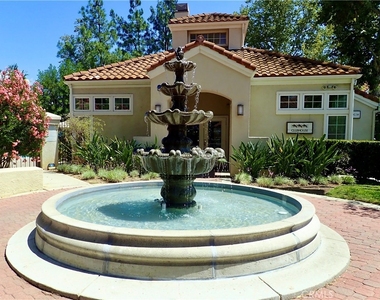 4240 Lost Hills - Photo Thumbnail 20