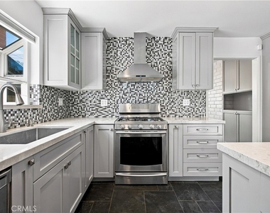 9713 Geyser Avenue - Photo Thumbnail 12