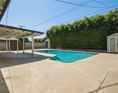 9713 Geyser Avenue - Photo Thumbnail 23