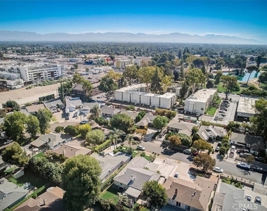 6515 Baird Avenue - Photo Thumbnail 27
