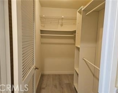 5357 Barrett Circle - Photo Thumbnail 14