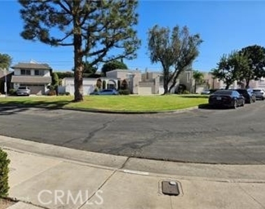 5357 Barrett Circle - Photo Thumbnail 25