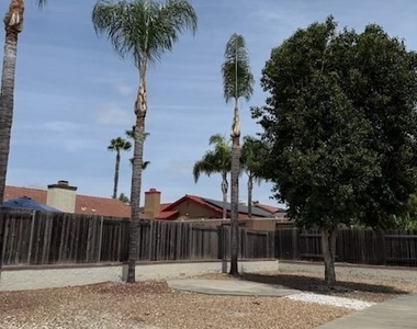 4758 Elm Tree Drive - Photo Thumbnail 21