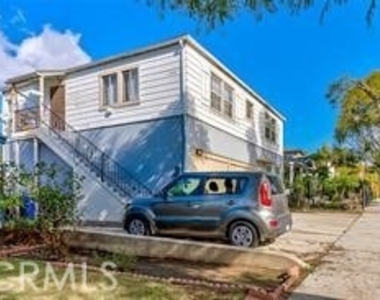 4547 Griffin - Photo Thumbnail 1