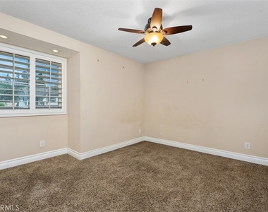21674 Calle Alcazar - Photo Thumbnail 19