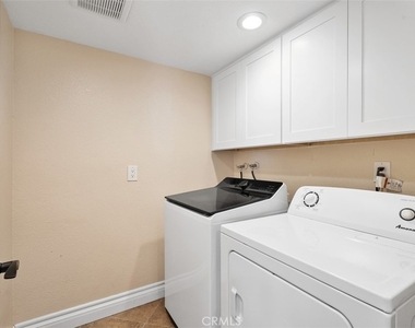 21674 Calle Alcazar - Photo Thumbnail 14