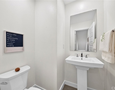 249 N. Magnolia Ave. - Photo Thumbnail 9