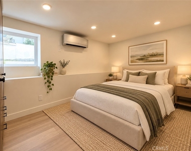 1540 S Beverly Drive - Photo Thumbnail 12