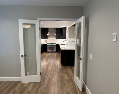 15120 Hollis - Photo Thumbnail 5