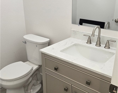 2145 Cedar Glen Drive - Photo Thumbnail 12