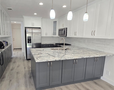 2145 Cedar Glen Drive - Photo Thumbnail 6