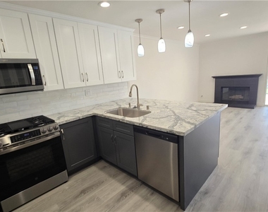 2145 Cedar Glen Drive - Photo Thumbnail 10