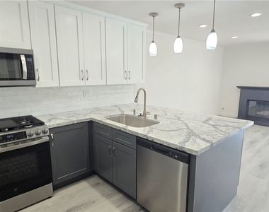 2145 Cedar Glen Drive - Photo Thumbnail 9