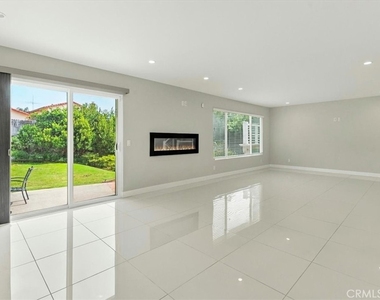29438 Whitley Collins Dr. - Photo Thumbnail 11