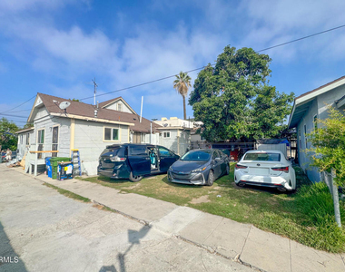 410 S Avenue 20 - Photo Thumbnail 8