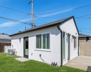 325 N Lee - Photo Thumbnail 2